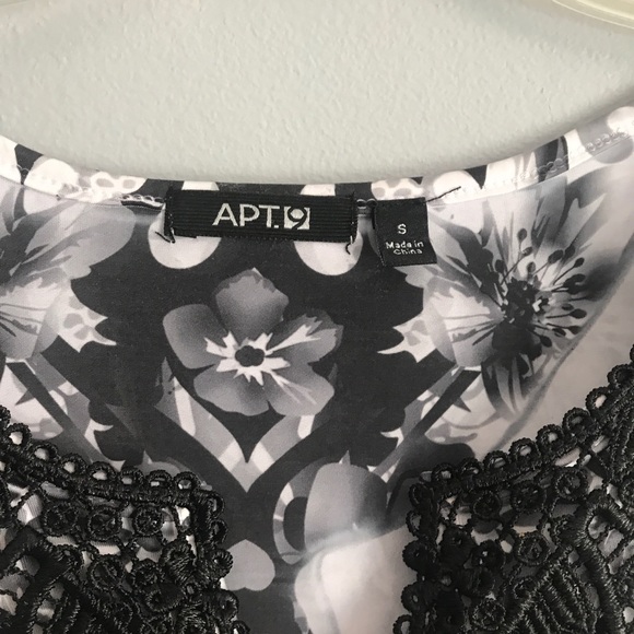 Bohemian Floral Scrollwork Blouse S - Picture 4 of 4